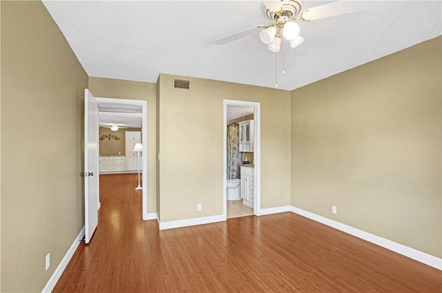 426 Pine Glen Lane D-2, Green Acres, FL 33463