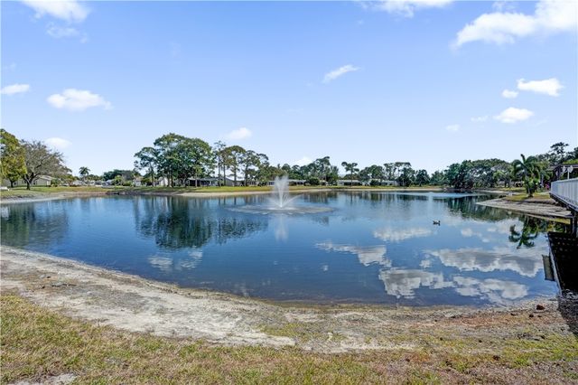 426 Pine Glen Lane D-2, Green Acres, FL 33463