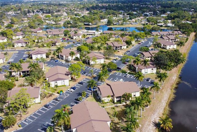 426 Pine Glen Lane D-2, Green Acres, FL 33463