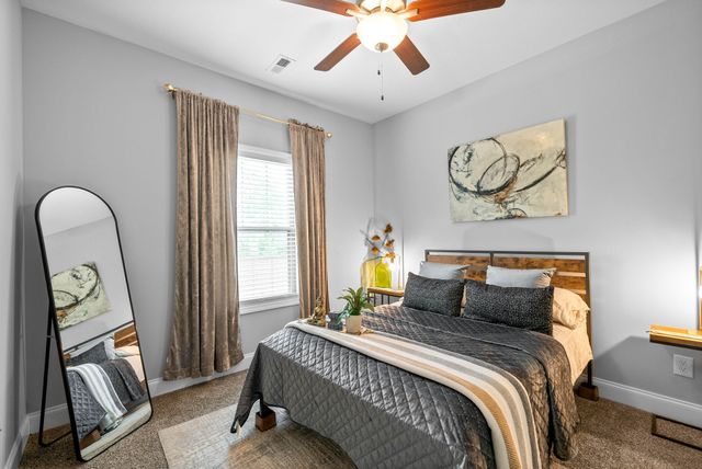 741 Buffalo Ford Dr, Clarksville, TN 37042
