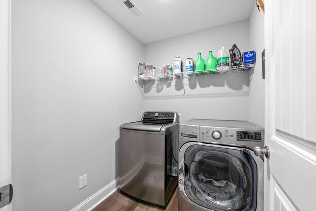 741 Buffalo Ford Dr, Clarksville, TN 37042