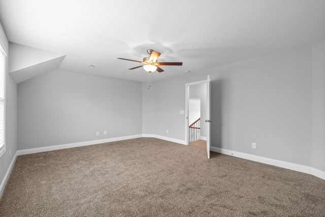 741 Buffalo Ford Dr, Clarksville, TN 37042