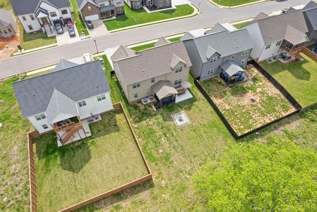 741 Buffalo Ford Dr, Clarksville, TN 37042