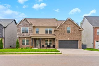 741 Buffalo Ford Dr, Clarksville, TN 37042