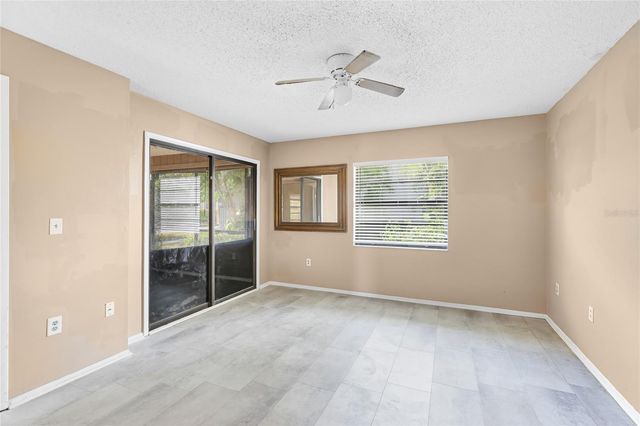 5683 SUMMERSIDE LANE 25A, Sarasota, FL 34231