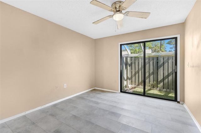 5683 SUMMERSIDE LANE 25A, Sarasota, FL 34231