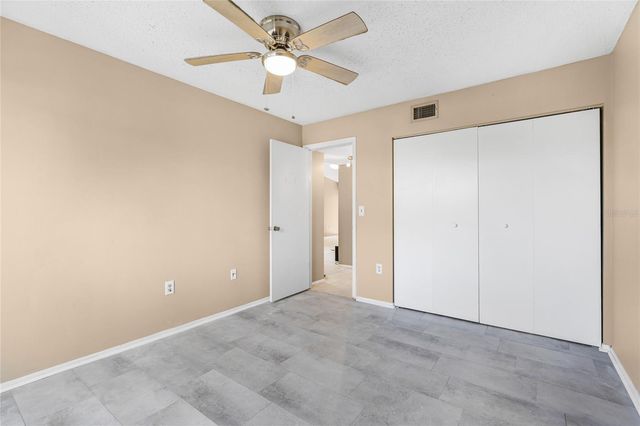 5683 SUMMERSIDE LANE 25A, Sarasota, FL 34231
