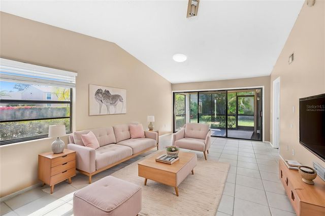 5683 SUMMERSIDE LANE 25A, Sarasota, FL 34231