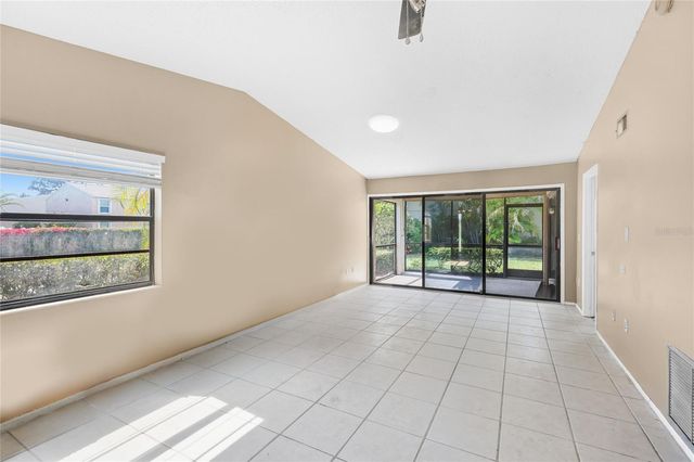 5683 SUMMERSIDE LANE 25A, Sarasota, FL 34231