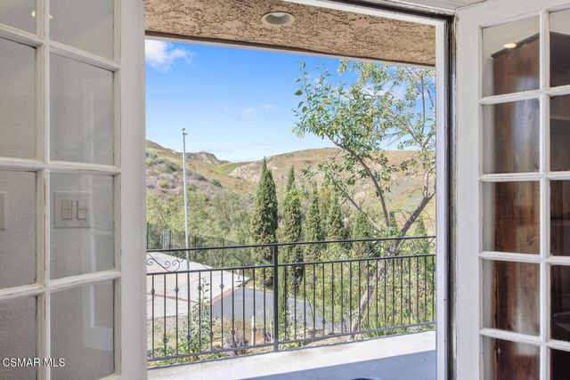 3166 Sycamore Drive, Simi Valley, CA 93065