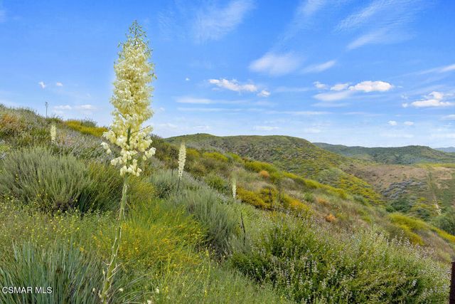 3166 Sycamore Drive, Simi Valley, CA 93065