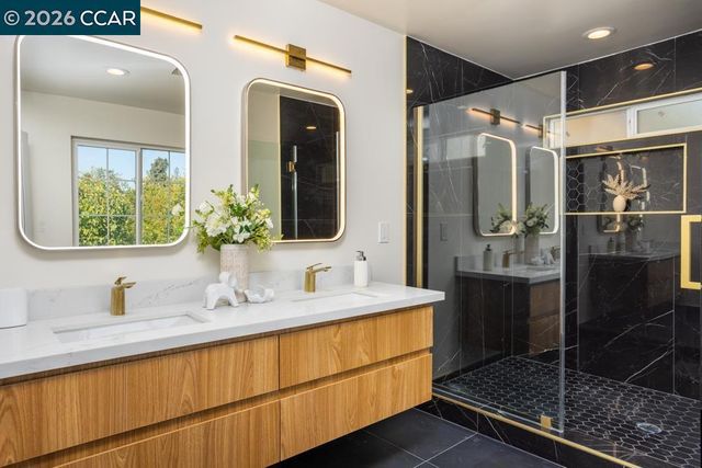 364 Patina Ct, Walnut Creek, CA 94597