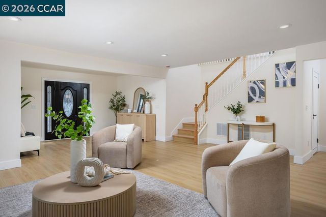 364 Patina Ct, Walnut Creek, CA 94597
