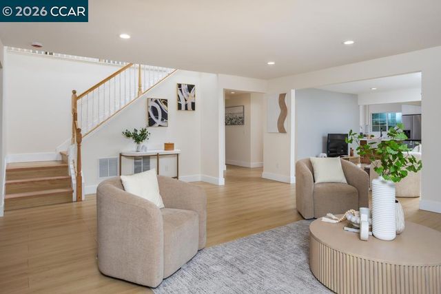 364 Patina Ct, Walnut Creek, CA 94597