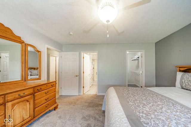 3065 W Applewood Court, Muncie, IN 47304