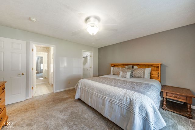 3065 W Applewood Court, Muncie, IN 47304