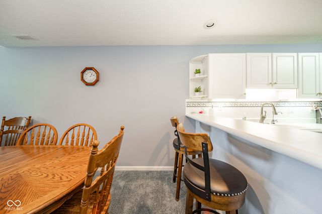 3065 W Applewood Court, Muncie, IN 47304