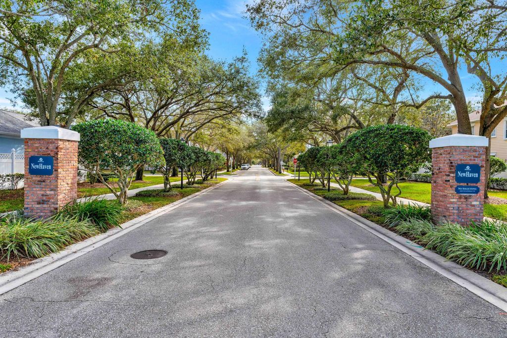 245 Honeysuckle Drive, Jupiter, FL 33458