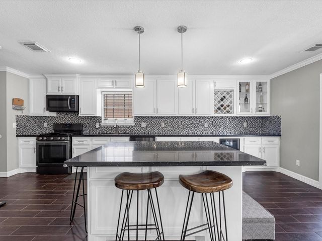 12123 Ravens Nest Lane, Houston, TX 77089