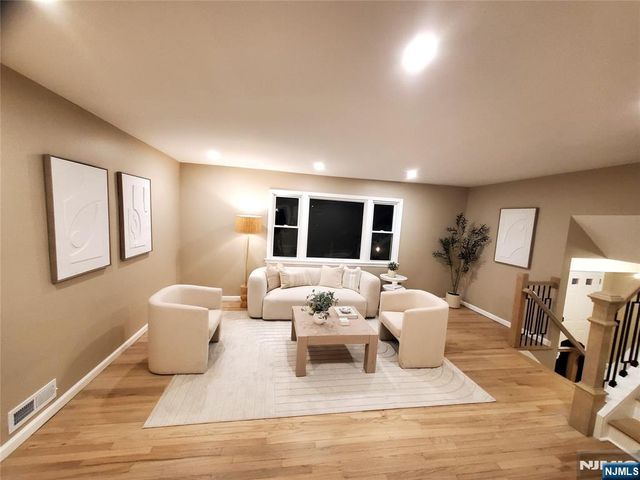 208 Holly Drive, Roselle, NJ 07203