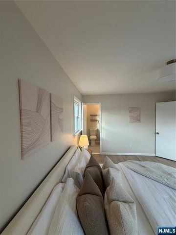 208 Holly Drive, Roselle, NJ 07203