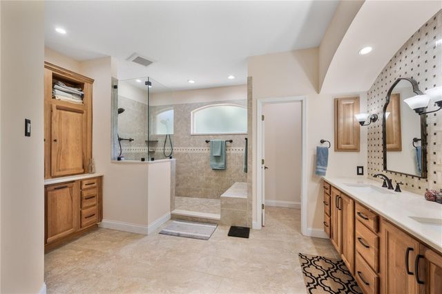 6617 POLEY CREEK DRIVE W, Lakeland, FL 33811