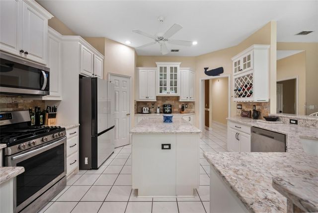 6617 POLEY CREEK DRIVE W, Lakeland, FL 33811