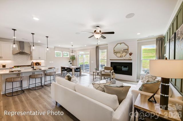 1367 Knob Creek Drive, Gastonia, NC 28054