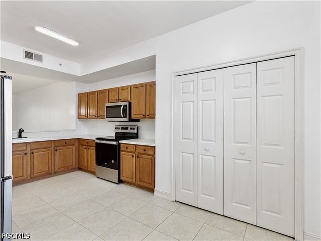 20930 ISLAND SOUND CIR 204, Estero, FL 33928
