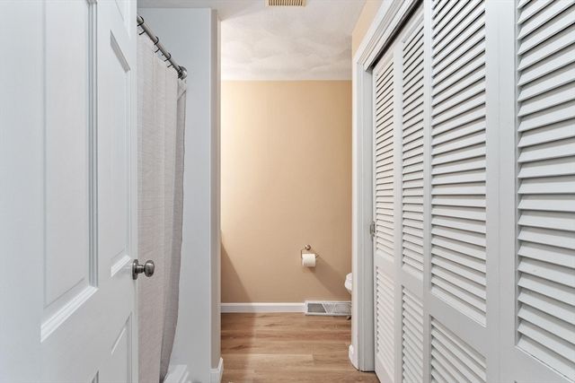 132 Wellman Avenue 132, Chelmsford, MA 01863