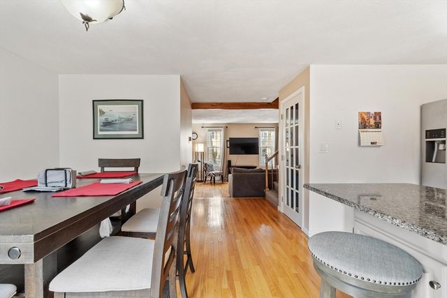 132 Wellman Avenue 132, Chelmsford, MA 01863