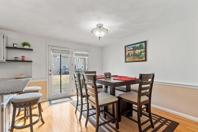 132 Wellman Avenue 132, Chelmsford, MA 01863