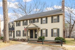 132 Wellman Avenue 132, Chelmsford, MA 01863