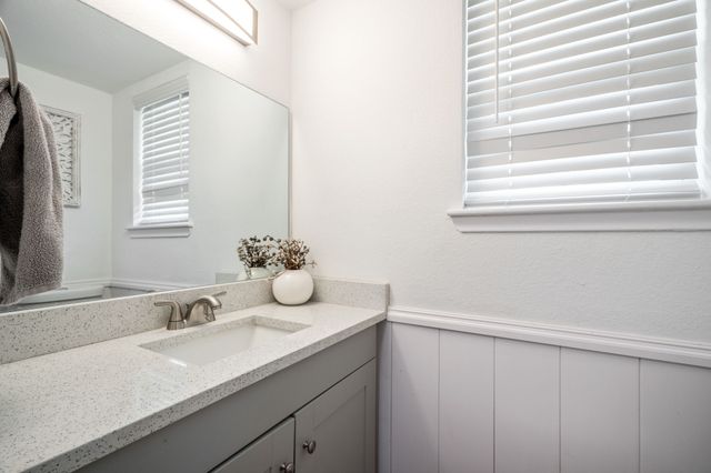 2341 Pinebluff Drive, Dallas, TX 75228