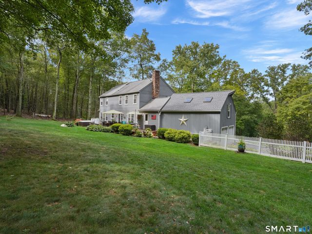 10 Stephanie Drive, New Milford, CT 06776