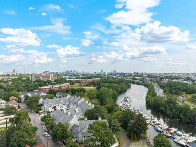 20 Ship Ave 14, Medford, MA 02155