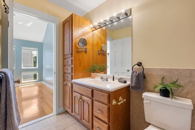 20 Ship Ave 14, Medford, MA 02155