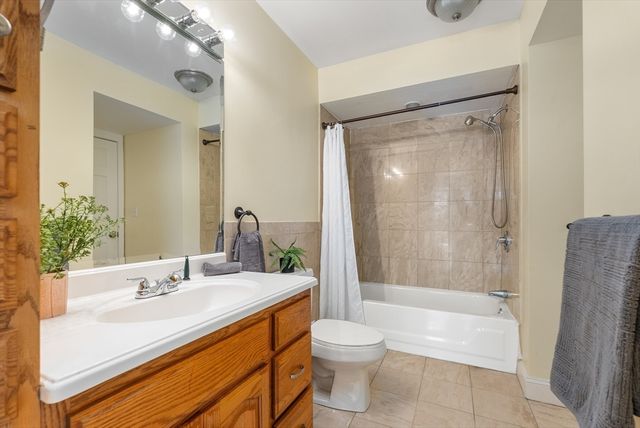 20 Ship Ave 14, Medford, MA 02155