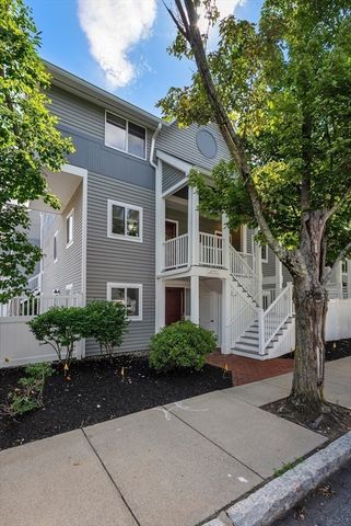 20 Ship Ave 14, Medford, MA 02155