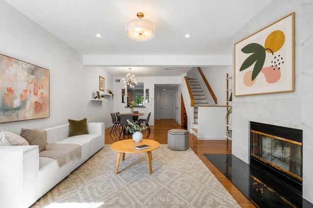 20 Ship Ave 14, Medford, MA 02155