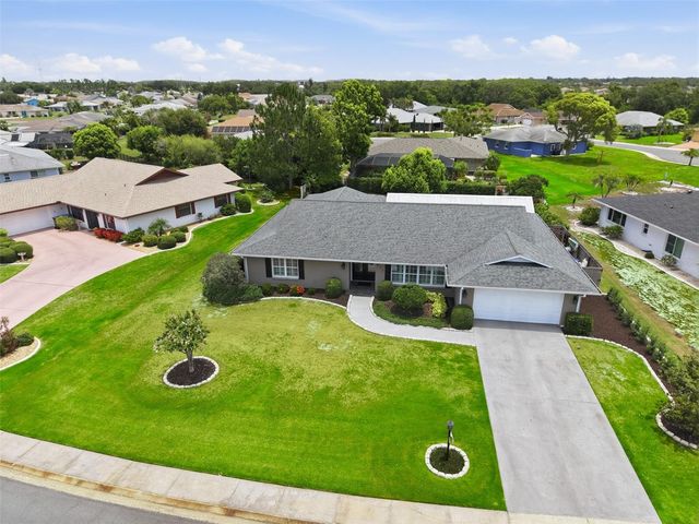 412 STONEHAM DRIVE, Sun City Center, FL 33573