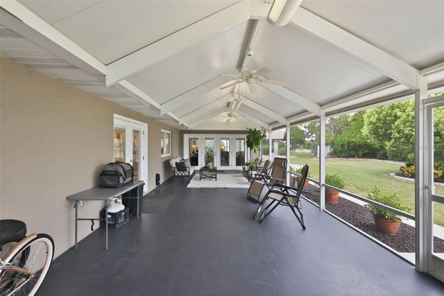412 STONEHAM DRIVE, Sun City Center, FL 33573