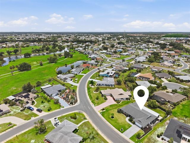 412 STONEHAM DRIVE, Sun City Center, FL 33573