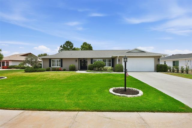 412 STONEHAM DRIVE, Sun City Center, FL 33573