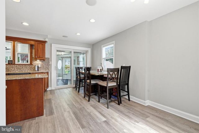 418 BUCHANAN AVE, Folsom, PA 19033