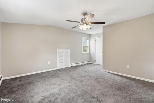 418 BUCHANAN AVE, Folsom, PA 19033