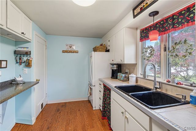 409 Orwood Place, Salina, NY 13208