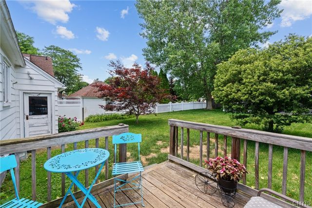 409 Orwood Place, Salina, NY 13208