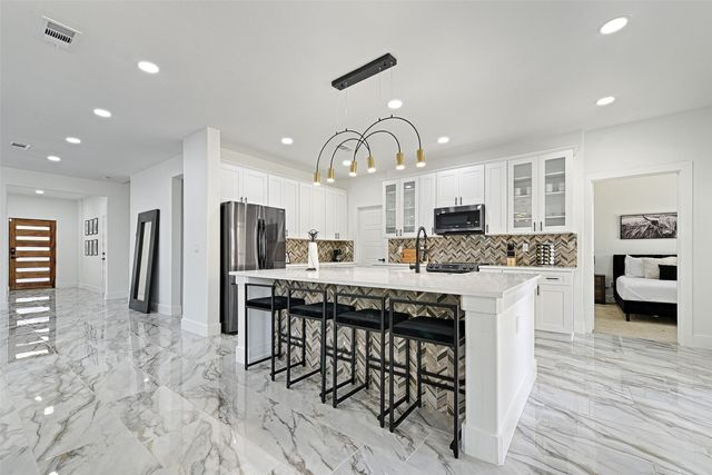 3319 Wake Street, Dallas, TX 75212