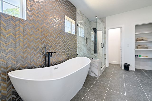 3319 Wake Street, Dallas, TX 75212